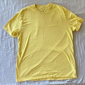 Yellow t-shirt